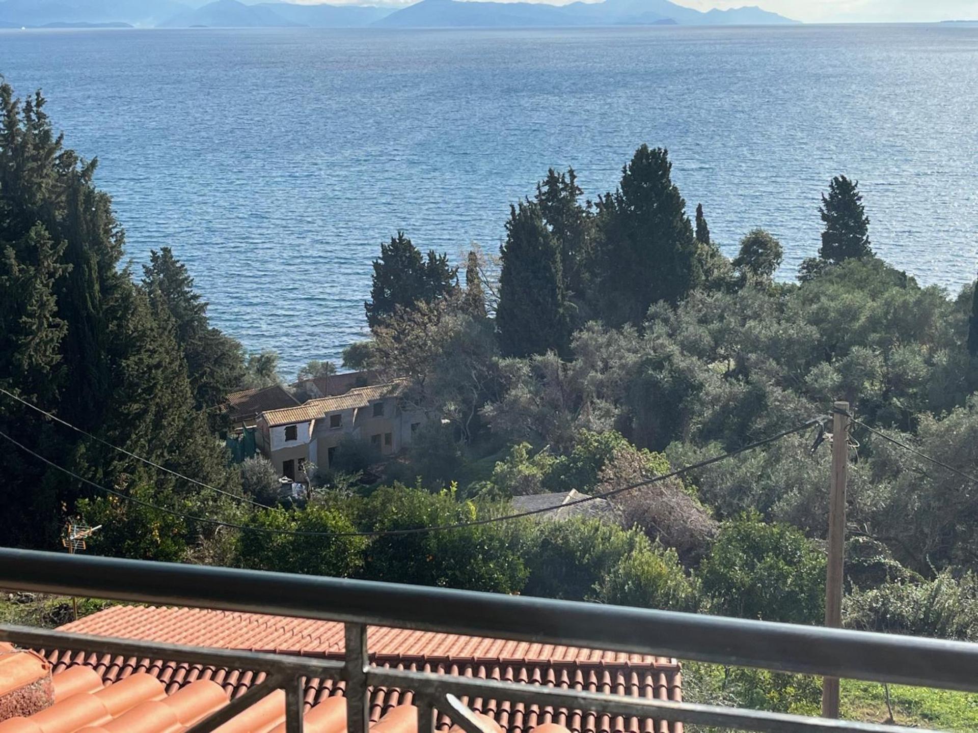 Takis & Eirini Family * Perama (Corfu)